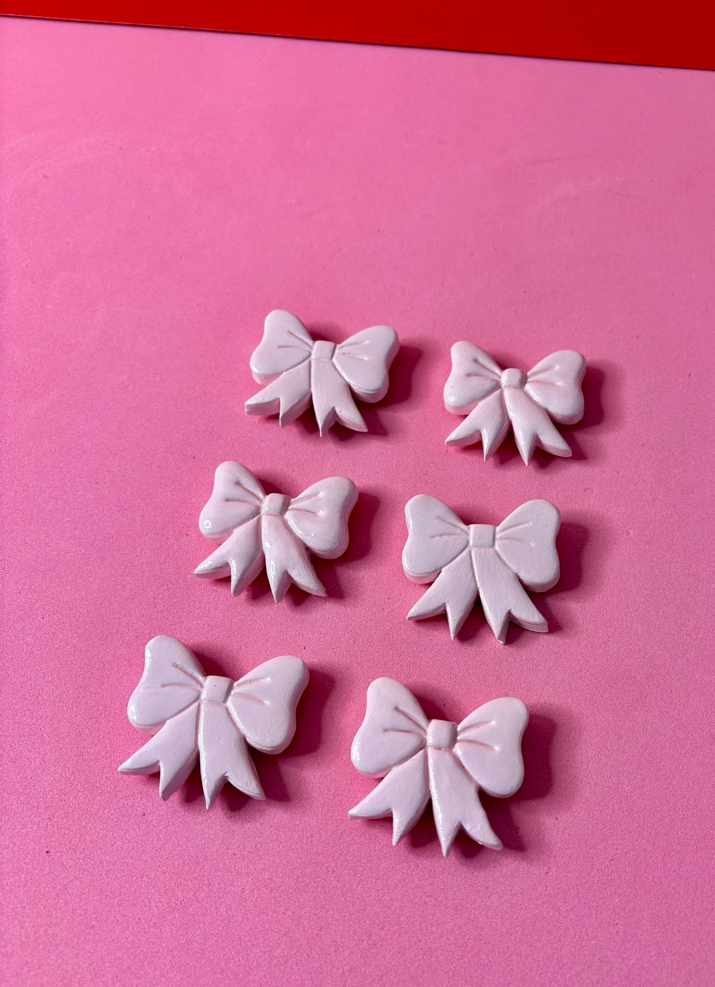 LIGHT PINK BOW MAGNETS (pack of 6)